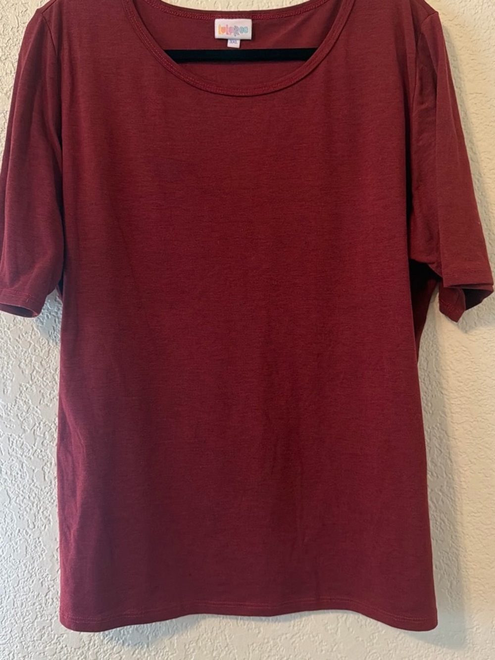 LuLaRoe Women's Short Sleeve Tee - Burgundy